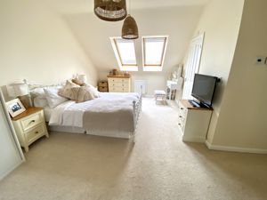 Photo 14- click for photo gallery